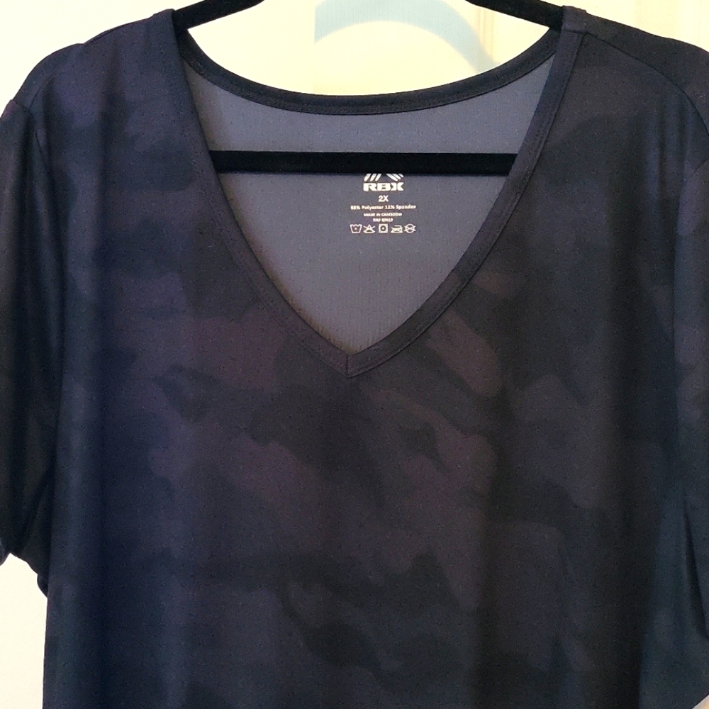 Reebok camo shirt